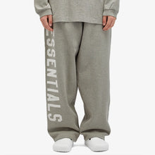 Load image into Gallery viewer, Fear of God ESSENTIALS Fleece Essential Sweatpants Dark Heather