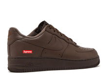 Load image into Gallery viewer, Nike Air Force 1 Low Supreme Baroque Brown