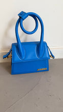 Load image into Gallery viewer, Jacquemus Le Chiquito Noeud Blue