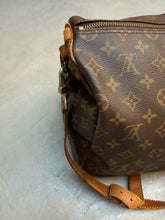 Load image into Gallery viewer, Louis Vuitton Keepall 50L W Bandouliere