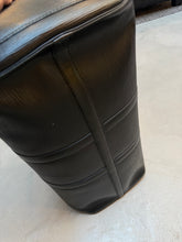 Load image into Gallery viewer, Louis Vuitton Keepall 45L Black EPI