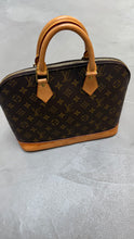 Load image into Gallery viewer, Louis Vuitton Alma (Pristine Condition)