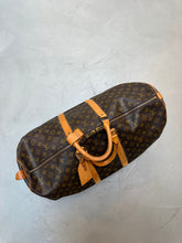 Load image into Gallery viewer, Louis Vuitton Keepall 55L