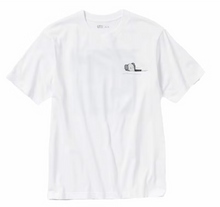 Afbeelding in Gallery-weergave laden, KAWS x Uniqlo UT Short Sleeve Artbook Cover T-shirt (Asia Sizing)