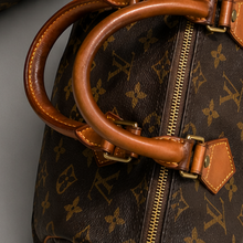 Load image into Gallery viewer, Louis Vuitton Speedy 25