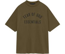 Afbeelding in Gallery-weergave laden, Fear Of God Essentials Olive Tee