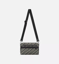 Afbeelding in Gallery-weergave laden, Dior Maxi Safari Messenger Bag
