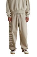 Afbeelding in Gallery-weergave laden, Fear of God ESSENTIALS Timber Lounge Fleece Baggy Sweatpants

