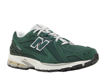 Afbeelding in Gallery-weergave laden, New Balance 1906R Nightwatch Green

