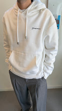 Load image into Gallery viewer, Jacquemus Le Sweatshirt Embroided White
