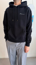 Load image into Gallery viewer, Jacquemus Le Sweatshirt Embroided Black
