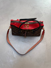 Load image into Gallery viewer, Louis Vuitton Tulleriesn (Pristine condition)
