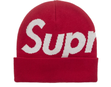 Afbeelding in Gallery-weergave laden, Supreme Big Logo Beanie (FW25) Red
