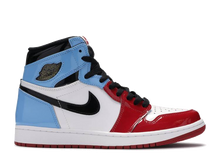 Afbeelding in Gallery-weergave laden, Jordan 1 Retro High Fearless UNC Chicago
